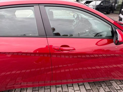 Used 2022 Hyundai Elantra SEL w/ Convenience Package FWD image 13