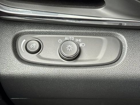 Used 2026 Buick Envista Preferred w/ Convenience I Package FWD image 41