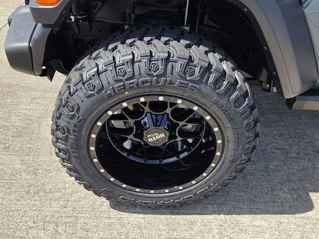 Used 2026 Jeep Wrangler Unlimited Sport AWD/4WD image 9