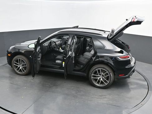 New 2026 Porsche Macan image 48