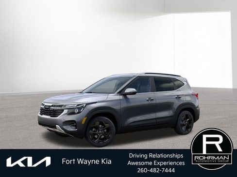New 2026 Kia Seltos EX FWD image 3