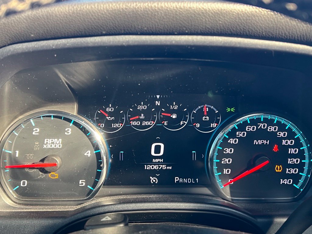 Used 2019 GMC Sierra 2500 Denali w/ Duramax Plus Package AWD/4WD image 16