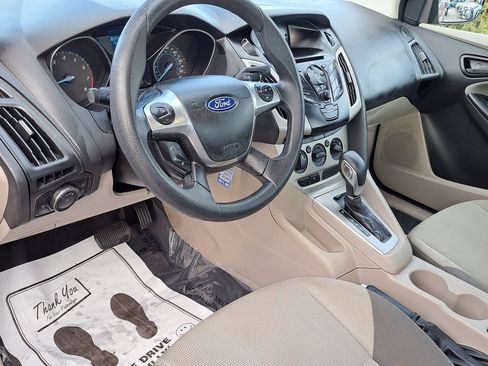 Used 2012 Ford Focus SE image 8