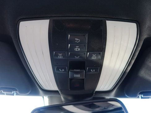 Used 2012 Mercedes-Benz E 350 4MATIC Sedan image 19