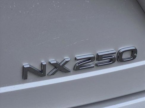 Used 2025 Lexus NX 250 FWD w/ Towing Package (2000 Lbs) image 19