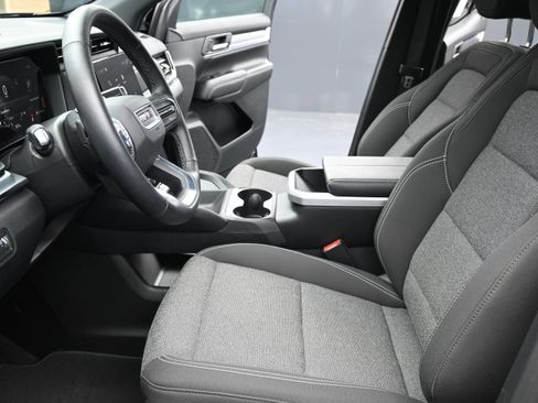 Used 2026 GMC Terrain Elevation FWD image 23