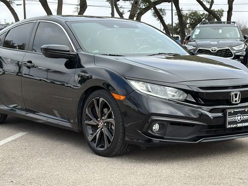 Used 2019 Honda Civic Sport image 9