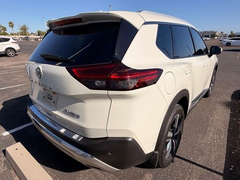 Used 2023 Nissan Rogue Platinum w/ Platinum Premium Package FWD image 5