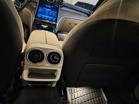 Used 2022 Mercedes-Benz C 300 4MATIC Sedan image 15