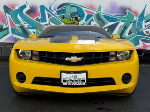 Used 2012 Chevrolet Camaro LS RWD image 8