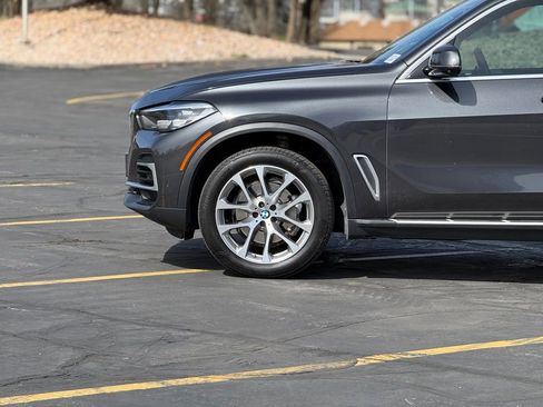 Used 2023 BMW X5 xDrive40i w/ Premium Package image 8