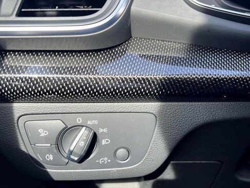 Used 2019 Audi SQ5 Premium Plus w/ Premium Plus Package image 25