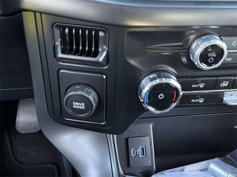 Used 2024 Ford F150 XLT w/ XLT Black Appearance Package image 20