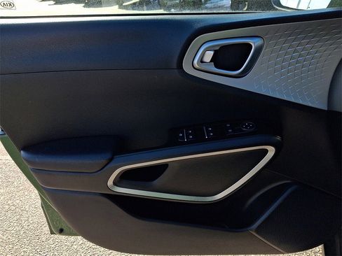 Used 2020 Kia Soul X-Line image 13