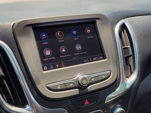 Used 2020 Chevrolet Equinox LT FWD image 20
