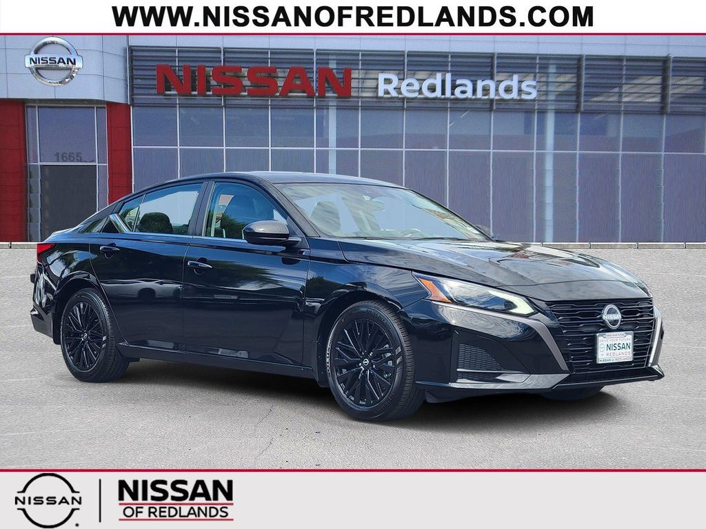 New 2026 Nissan Altima 2.5 SV w/ SV Special Edition Package FWD image 1