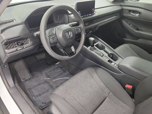 Used 2025 Honda Accord LX image 20
