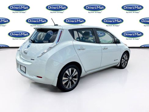 Used 2016 Nissan Leaf SL w/ Premium Package FWD image 7