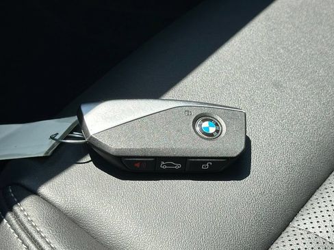 Used 2025 BMW X1 xDrive28i AWD/4WD image 32