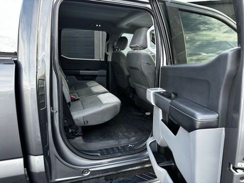 Used 2021 Ford F150 XLT w/ Trailer Tow Package image 12