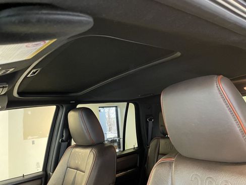 Used 2016 Ford Expedition King Ranch image 31