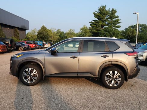 Used 2023 Nissan Rogue SV w/ SV Premium B Package AWD/4WD image 4