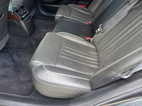 Used 2018 Genesis G90 3.3T Premium image 24