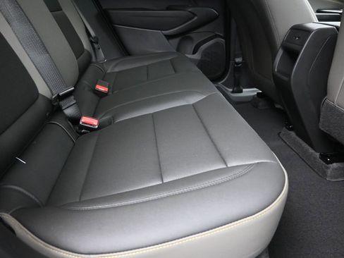 New 2026 Chevrolet Trax ACTIV FWD image 21