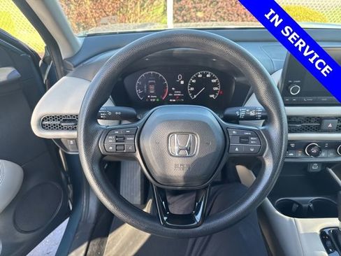 Used 2023 Honda HR-V LX image 4