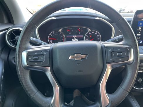 Used 2024 Chevrolet Blazer LT image 19