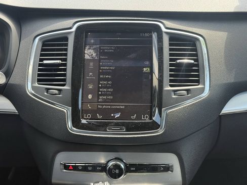 Used 2016 Volvo XC90 T6 Momentum w/ Vision Package AWD/4WD image 17