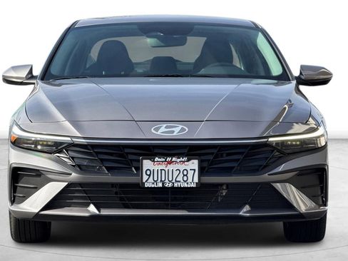 Certified 2025 Hyundai Elantra Blue image 12