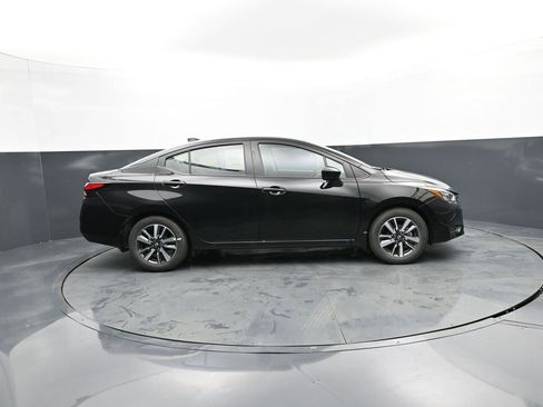 New 2025 Nissan Versa SV w/ Trunk Package FWD image 4