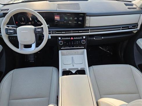 Used 2025 Hyundai Santa Fe SEL image 16