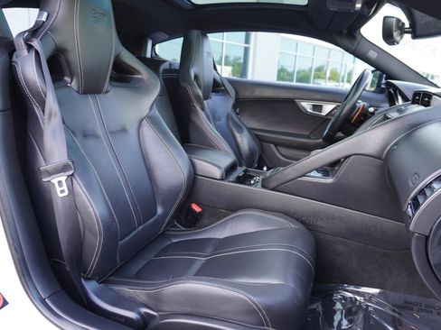 Used 2017 Jaguar F-TYPE S British Design Edition RWD image 10