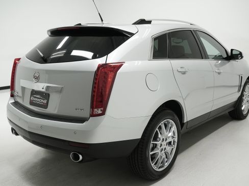Used 2013 Cadillac SRX Luxury w/ Driver Awareness Package image 4
