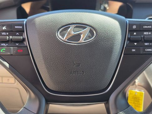 Used 2016 Hyundai Sonata SE FWD image 31
