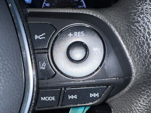 Used 2020 Toyota Camry LE w/ Cold Weather Package AWD/4WD image 26