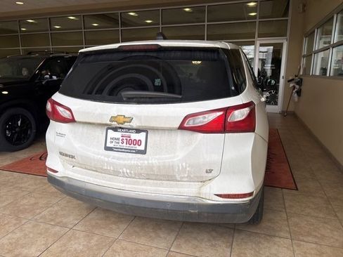 Used 2018 Chevrolet Equinox LT image 8