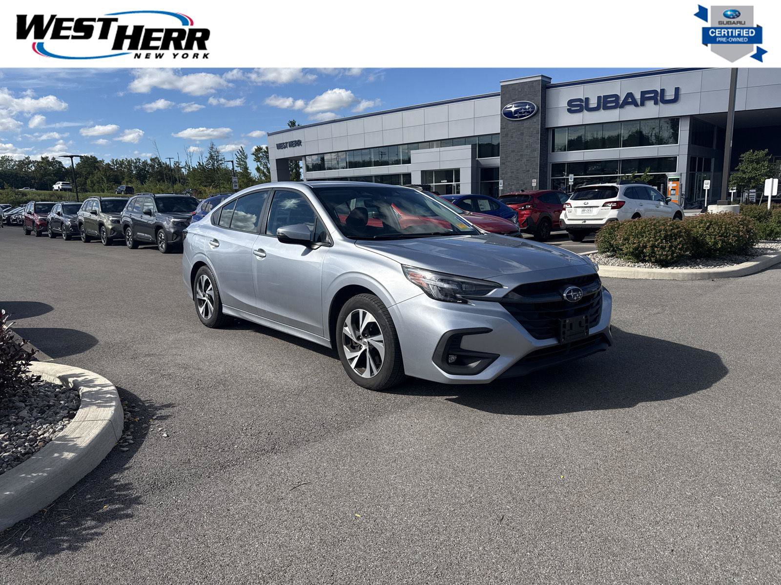 Used 2024 Subaru Legacy Premium AWD/4WD image 1