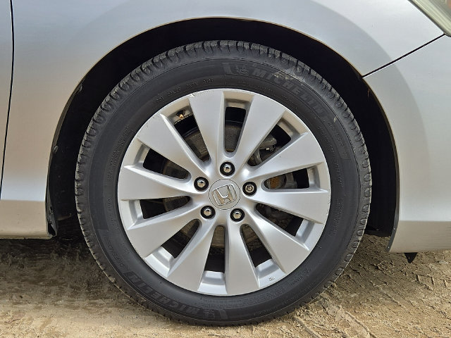 Used 2014 Honda Accord EX image 26