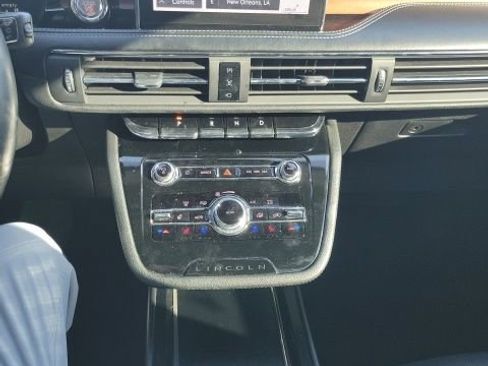 Used 2022 Lincoln Corsair Reserve w/ Elements Package image 14