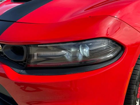 Used 2019 Dodge Charger Scat Pack w/ Navigation & Travel Group image 17