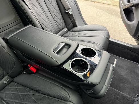 Used 2017 Mercedes-Benz S 63 AMG 4MATIC Sedan image 39