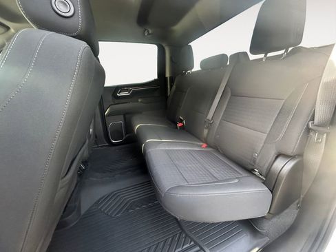 Used 2022 Chevrolet Silverado 1500 LT Trail Boss image 11