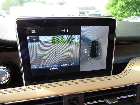 Used 2020 Lincoln Corsair Reserve w/ Equipment Group 201A AWD/4WD image 12