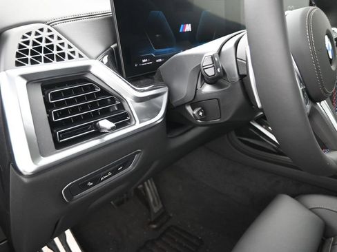 New 2027 BMW X7 M60i AWD/4WD image 17