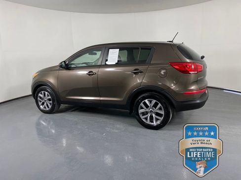 Used 2015 Kia Sportage LX image 4