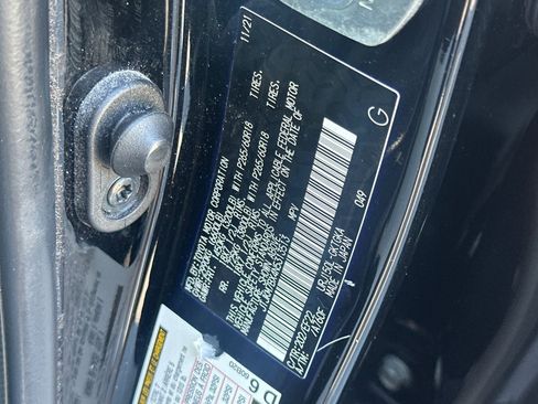Used 2022 Lexus GX 460 w/ Black Line Special Edition AWD/4WD image 39