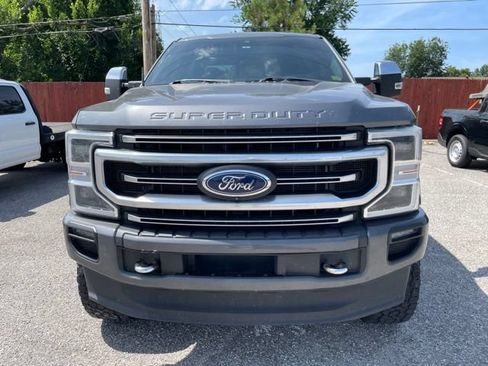 Used 2022 Ford F350 Platinum AWD/4WD image 3
